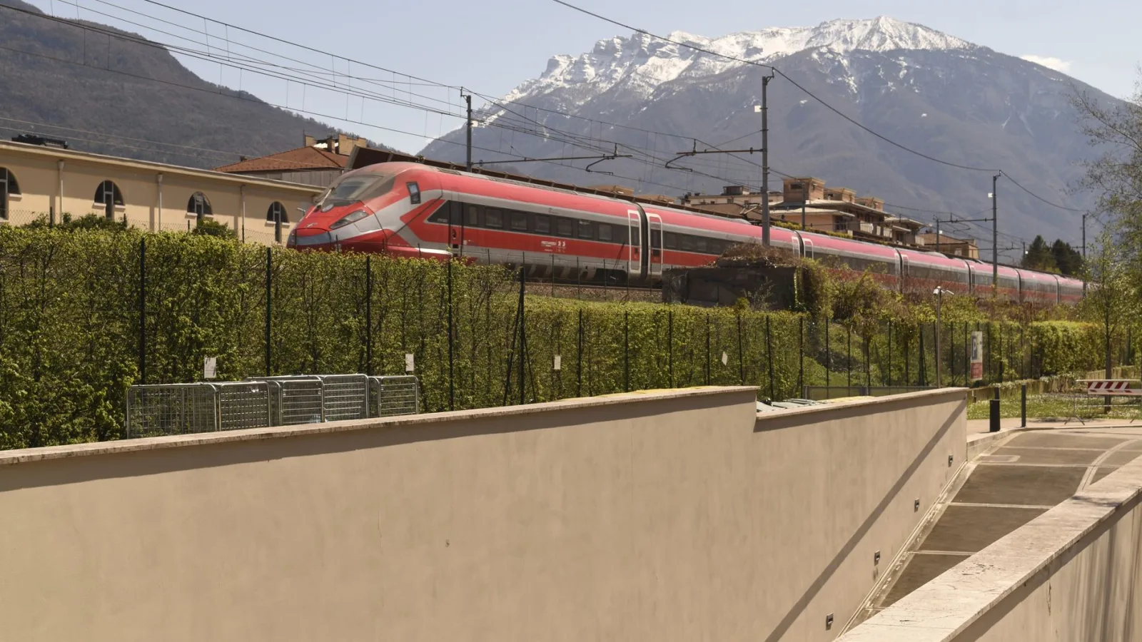 Trenitalia France Secures €2 Billion High-Speed Train Order for Paris-London and European Expansion